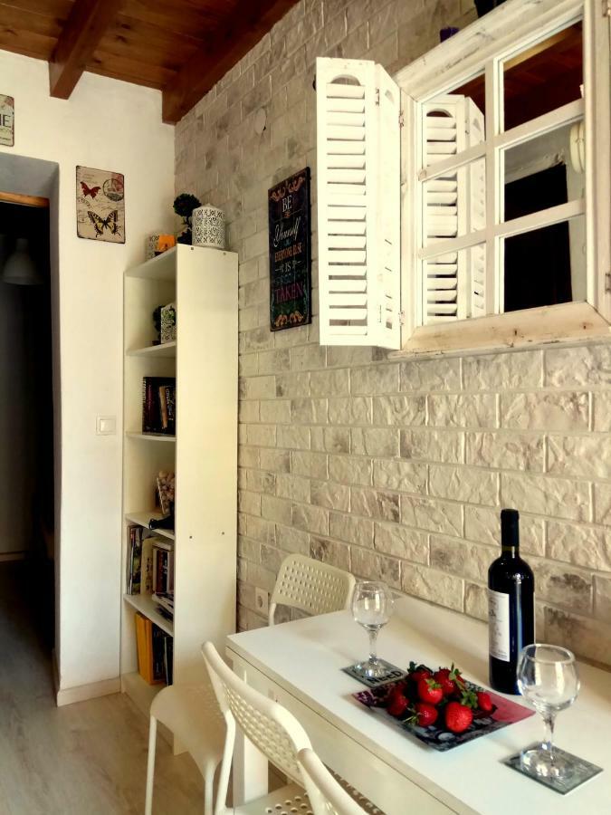 The White House Of Rhodes Apartment Rhodes City Bagian luar foto